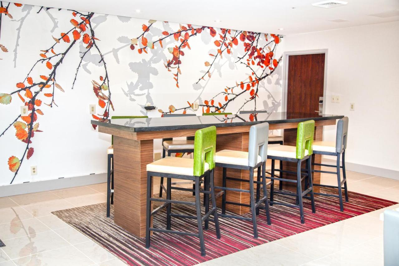 Mainstay Suites Springfield Il Экстерьер фото
