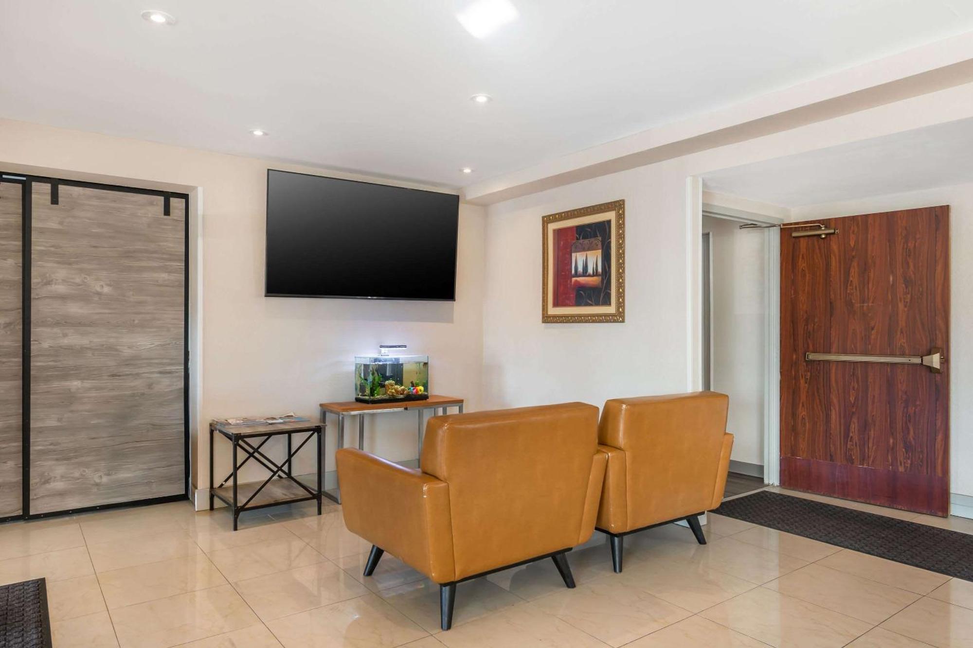 Mainstay Suites Springfield Il Экстерьер фото